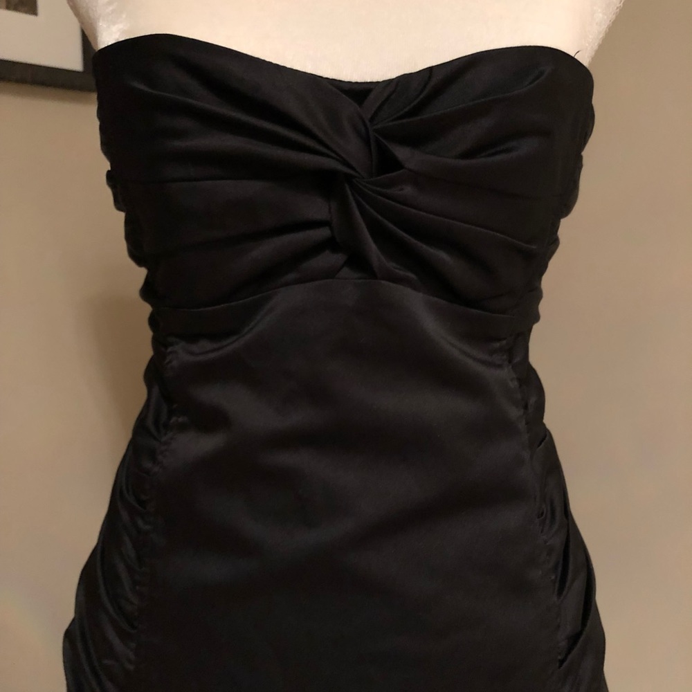 ❌SOLD❌ Nanette Lepore Bl Shirred Strapless Dress 6